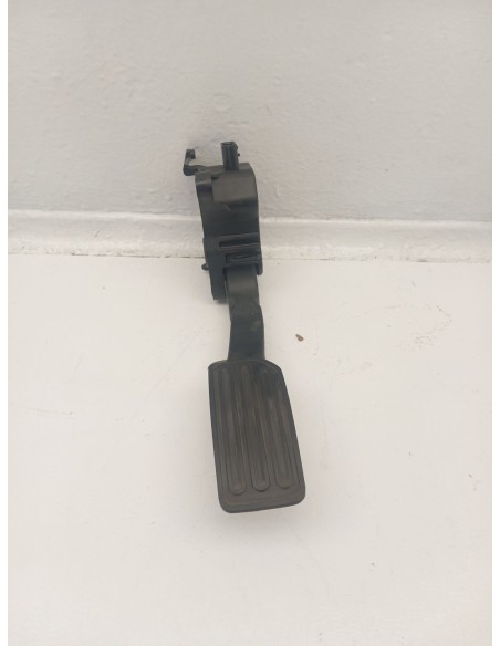 Recambio de potenciometro pedal para nissan leaf n-connecta referencia OEM IAM 180025WN1B  