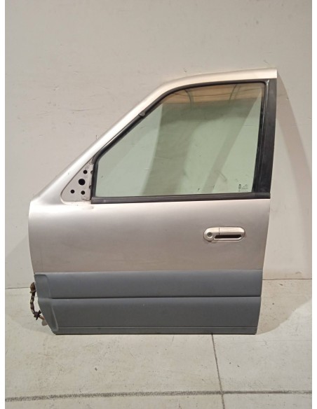 Recambio de puerta delantera izquierda para tata safari referencia OEM IAM  COLOR GRIS 