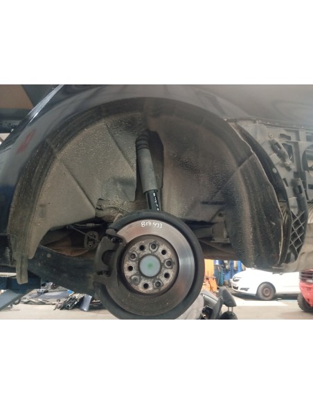 Recambio de paso rueda trasero izquierdo para volkswagen passat cc (357) básico referencia OEM IAM 3C0809851A  