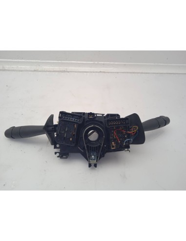 Recambio de mando luces para dacia sandero 1.2 16v cat referencia OEM IAM 8200792584  