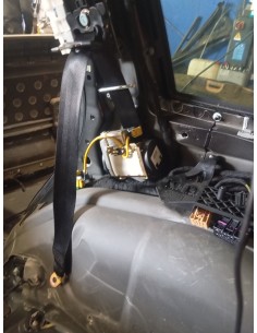 Recambio de cinturon seguridad trasero derecho para porsche cayenne (typ 9pa) s referencia OEM IAM 560981801  