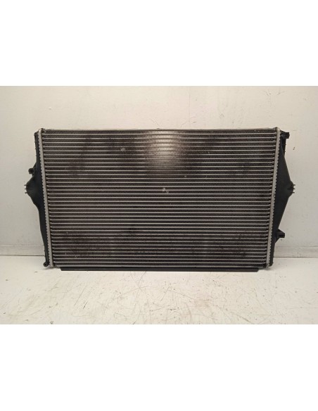 Recambio de intercooler para volvo s60 berlina 2.4 diesel referencia OEM IAM 8671694  