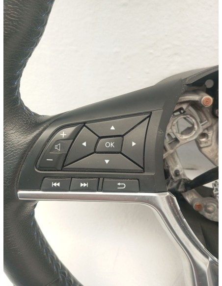 Recambio de volante para nissan leaf n-connecta referencia OEM IAM 484305SH1A  