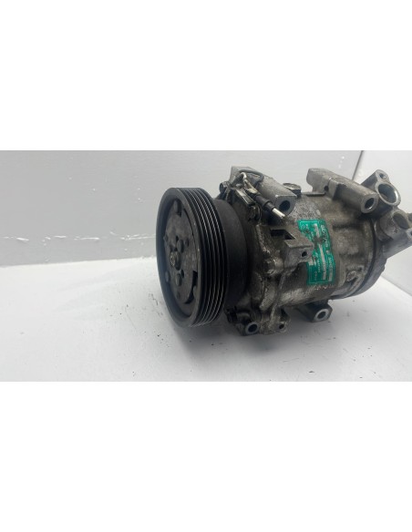 Recambio de compresor aire acondicionado para dacia logan 1.6 cat referencia OEM IAM 8200117767  