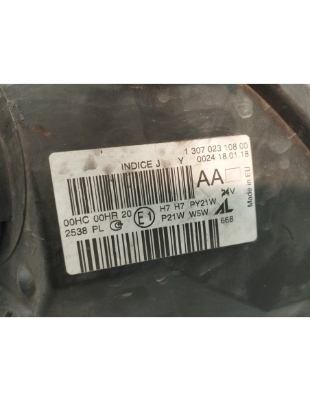 Recambio de faro izquierdo para renault megane iii berlina 5 p dynamique referencia OEM IAM 130702310800  
