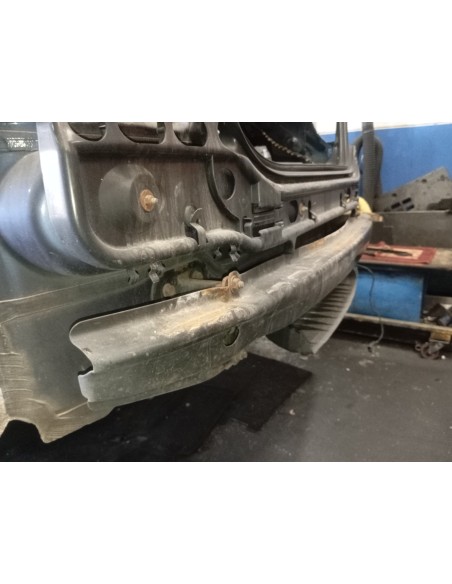 Recambio de refuerzo paragolpes trasero para bmw serie 5 berlina (e60) 3.0 turbodiesel cat referencia OEM IAM 51127033712  