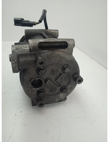 Recambio de compresor aire acondicionado para ford fiesta (cb1) titanium referencia OEM IAM 8V5119D629DF  