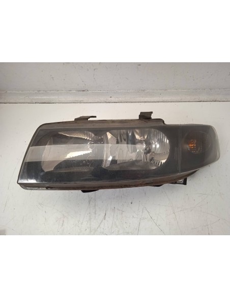 Recambio de faro izquierdo para seat toledo (1m2) 1.9 tdi referencia OEM IAM 1M1941001B  