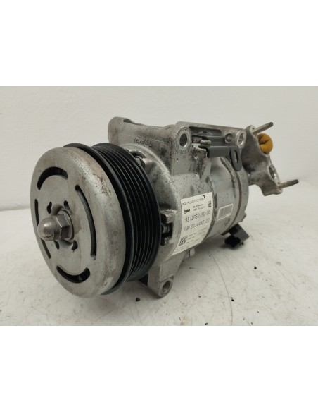 Recambio de compresor aire acondicionado para peugeot 308 gt pack referencia OEM IAM 9812682180  