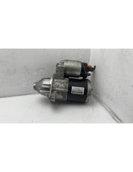 Recambio de motor arranque para kia cee´d 1.4 cat referencia OEM IAM 361002B200  