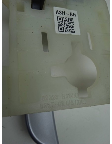 Recambio de maneta interior delantera derecha para kia niro business referencia OEM IAM 82623G5000  