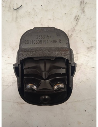 Recambio de sensor para chevrolet captiva 2.2 diesel cat referencia OEM IAM 25831579 SENSOR LLUVIA 