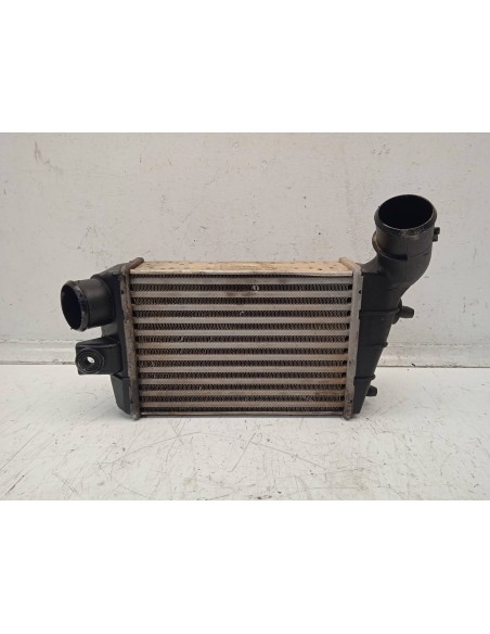 Recambio de intercooler para alfa romeo 147 (190) referencia OEM IAM 517159990  