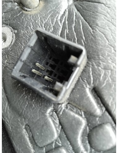Recambio de retrovisor derecho para kia carens 2.0 turbodiesel cat referencia OEM IAM 012192 ELECTRICO CLEMA NEGRA