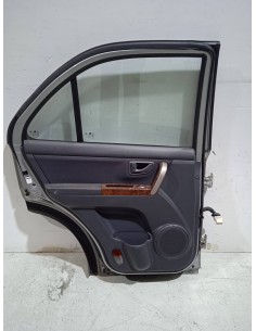 Recambio de puerta trasera izquierda para kia sorento 2.5 crdi cat referencia OEM IAM 770033E111 COLOR GRIS  2