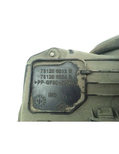 Recambio de tapa exterior combustible para renault megane iii sport tourer 1.4 tce referencia OEM IAM 781200013R COLOR GRIS  2