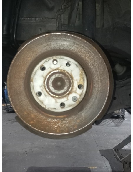 Recambio de mangueta trasera derecha para peugeot 308 gt pack referencia OEM IAM 9674375280  