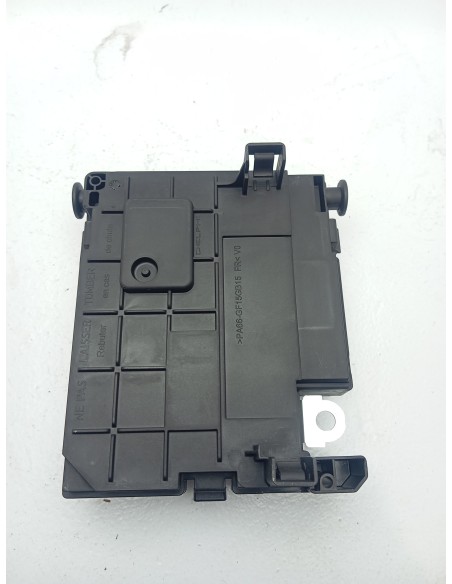 Recambio de caja reles / fusibles para peugeot 308 gt pack referencia OEM IAM 9810296080 MODULO BSM 