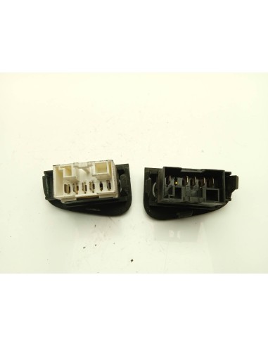 Recambio de mando elevalunas para ferrari modena 360 referencia OEM IAM B569  