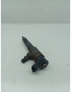 Recambio de inyector para peugeot 207 urban referencia OEM IAM 0445110252  