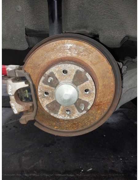 Recambio de mangueta trasera derecha para fiat bravo (198) 1.9 active multijet referencia OEM IAM 93501484  