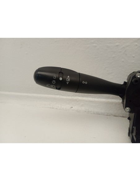 Recambio de mando luces para peugeot 207 urban referencia OEM IAM 96657286XT  