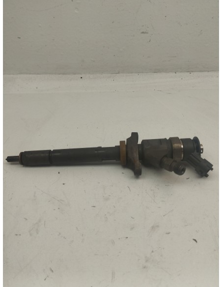 Recambio de inyector para peugeot 307 break/sw (s2) sw referencia OEM IAM 0445110297  