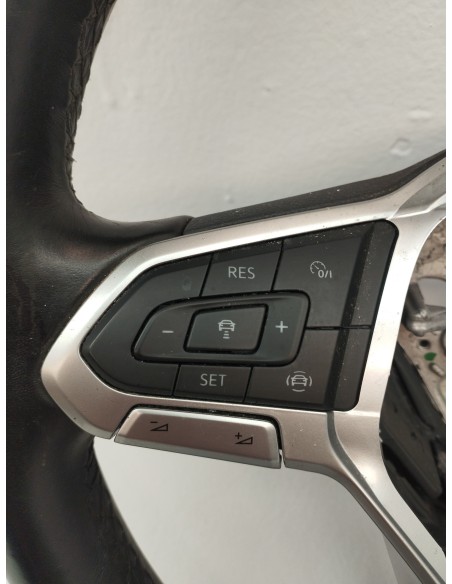 Recambio de volante para volkswagen t-cross sport referencia OEM IAM 2GM419089Q  