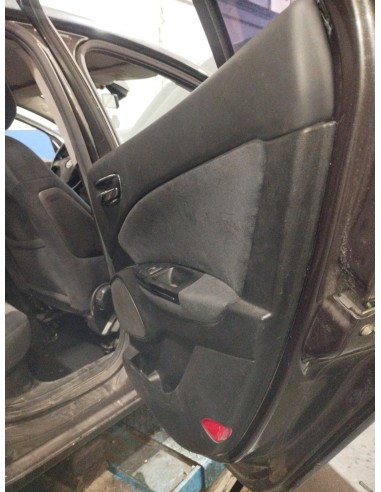 Recambio de guarnecido puerta trasera derecha para fiat bravo (198) 1.9 active multijet referencia OEM IAM 735441185  