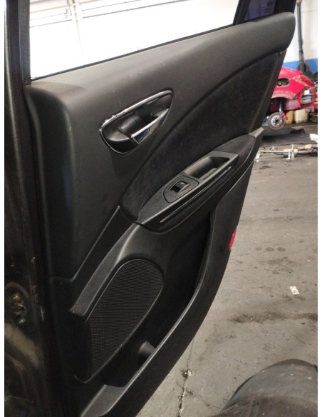 Recambio de guarnecido puerta trasera derecha para fiat bravo (198) 1.9 active multijet referencia OEM IAM 735441185  