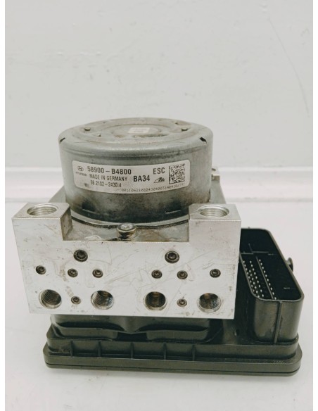 Recambio de abs para hyundai i10 1.0 cat referencia OEM IAM 58900B4800  