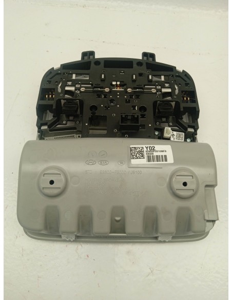 Recambio de luz interior para kia rio (yb) drive referencia OEM IAM 92800F2010BF3  