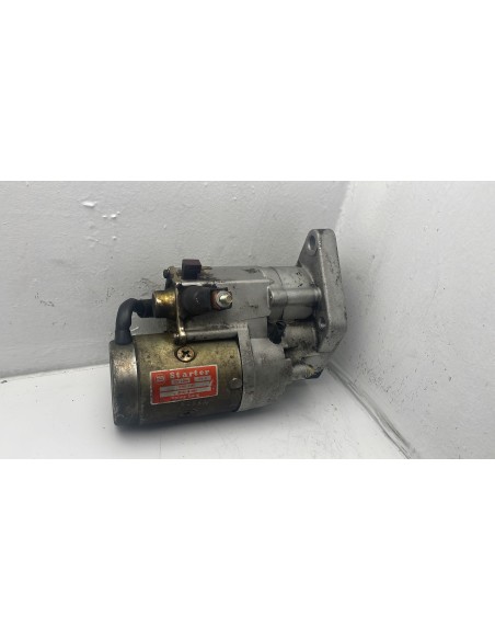 Recambio de motor arranque para kia carnival 2.9 crdi cat referencia OEM IAM 031114140  