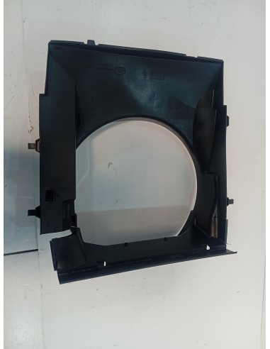 Recambio de plastico para land rover range rover sport v6 td s referencia OEM IAM PGK500230  