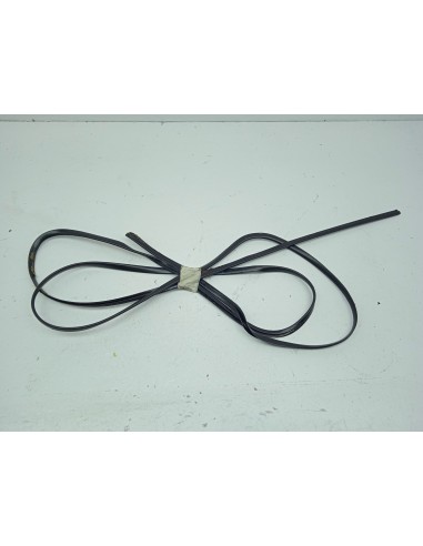 Recambio de plastico para porsche 911 ( typ 964) referencia OEM IAM  GOMAS TECHO SOLAR 