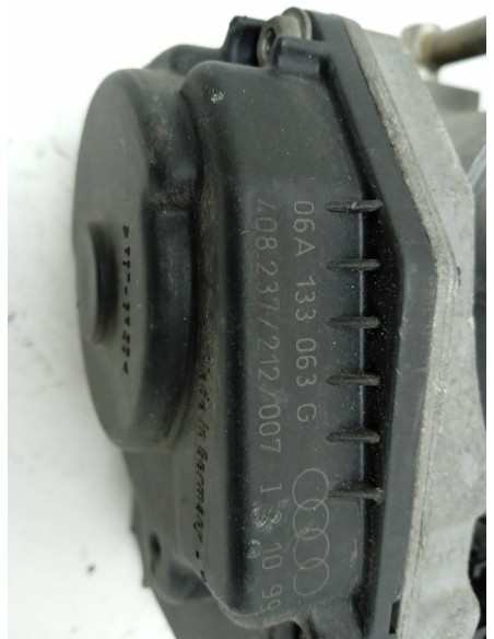 Recambio de caja mariposa para audi a3 (8l) 1.6 referencia OEM IAM 06A133063G  