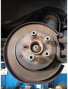 Recambio de mangueta trasera izquierda para land rover range rover sport v6 td s referencia OEM IAM RLH500030  