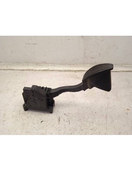 Recambio de potenciometro pedal para ford ka (ccu) 1.2 8v cat referencia OEM IAM 51893926  