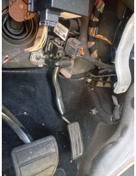 Recambio de potenciometro pedal para land rover range rover sport v6 td s referencia OEM IAM SLC500021  