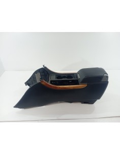 Recambio de apoyabrazos central para land rover range rover sport v6 td s referencia OEM IAM FJI500031  