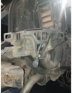 Recambio de plastico para land rover range rover sport v6 td s referencia OEM IAM DQN000041 DCH  2
