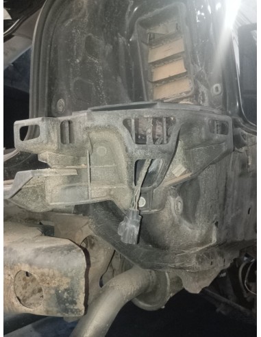 Recambio de plastico para land rover range rover sport v6 td s referencia OEM IAM DQN000041 DCH 