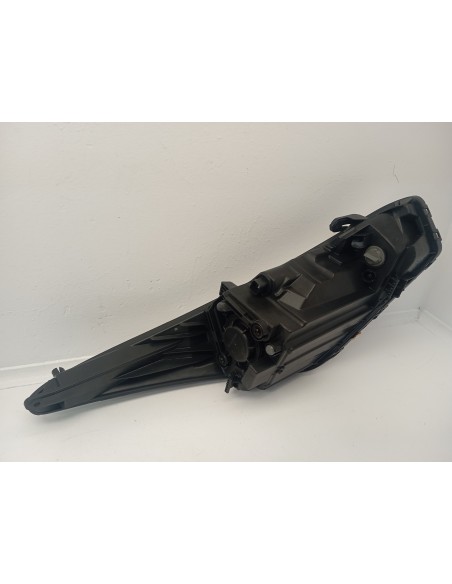 Recambio de faro izquierdo para hyundai i40 referencia OEM IAM   