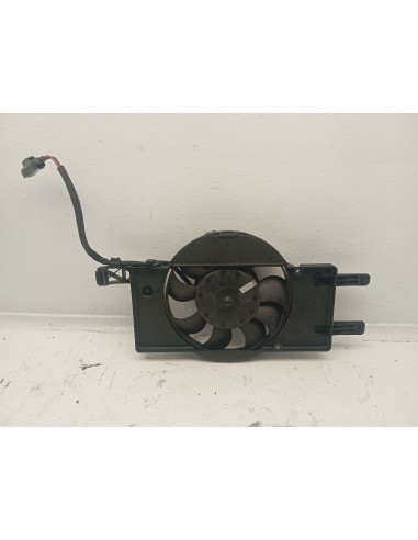 Recambio de electroventilador para ford focus lim. (cb8) trend referencia OEM IAM BV618C607SB  