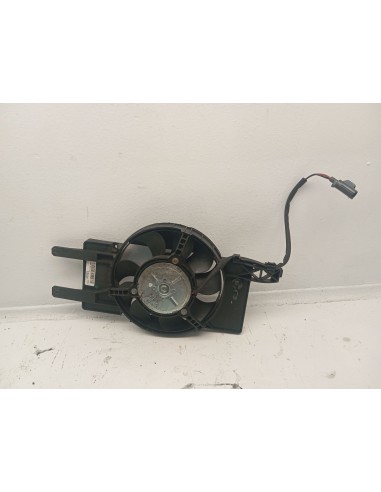 Recambio de electroventilador para ford focus lim. (cb8) trend referencia OEM IAM BV618C607SB  