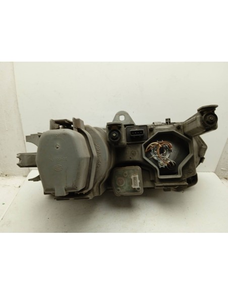 Recambio de faro izquierdo para alfa romeo 145 1.9 jtd cat referencia OEM IAM 46739991  