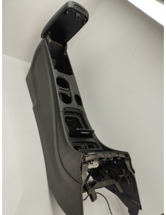 Recambio de consola central para mercedes-benz clase cla (w117) cla 200 cdi (117.301) referencia OEM IAM A17668027019H68 CON APO 2
