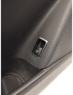 Recambio de guarnecido puerta delantera izquierda para mercedes-benz clase cla (w117) cla 200 cdi (117.301) referencia OEM IAM A 2