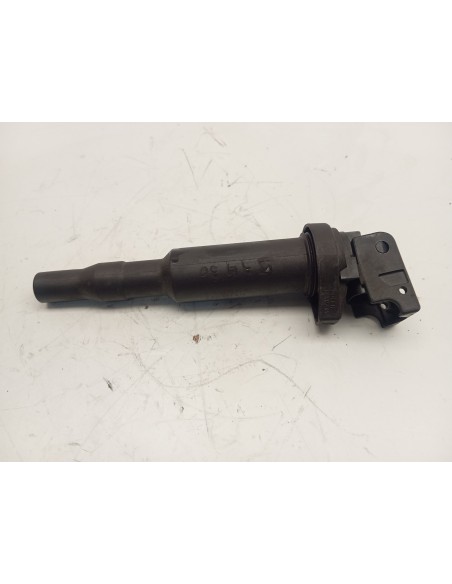 Recambio de bobina encendido para peugeot 308 confort referencia OEM IAM 0221504470  