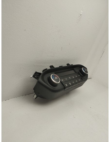 Recambio de mando climatizador para kia carens ( ) emotion referencia OEM IAM 97250A4AA0CA  